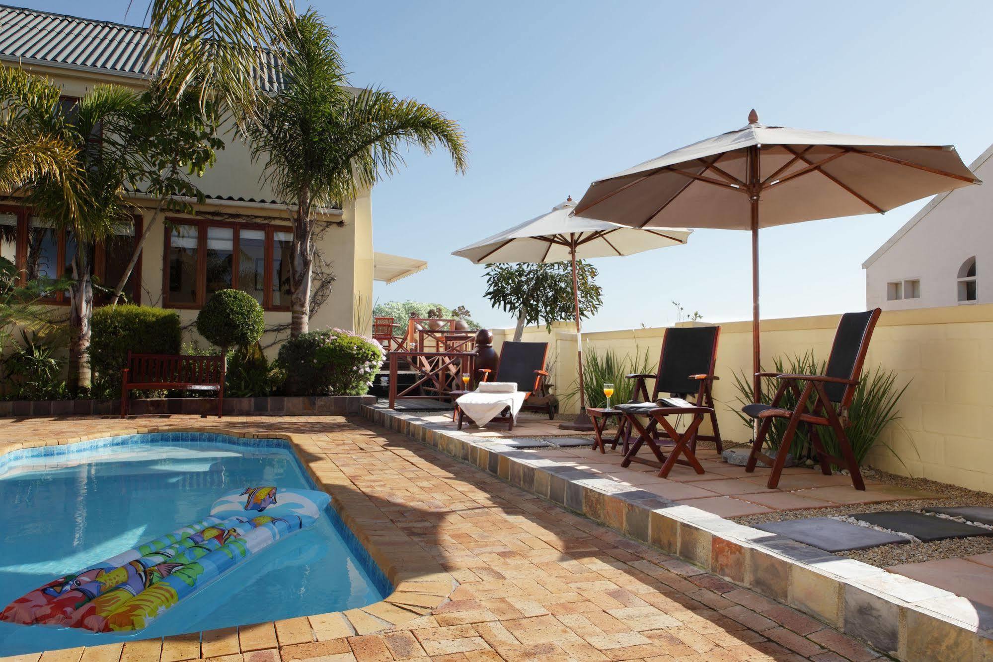 Harrisons House Hotel Langebaan Exterior photo